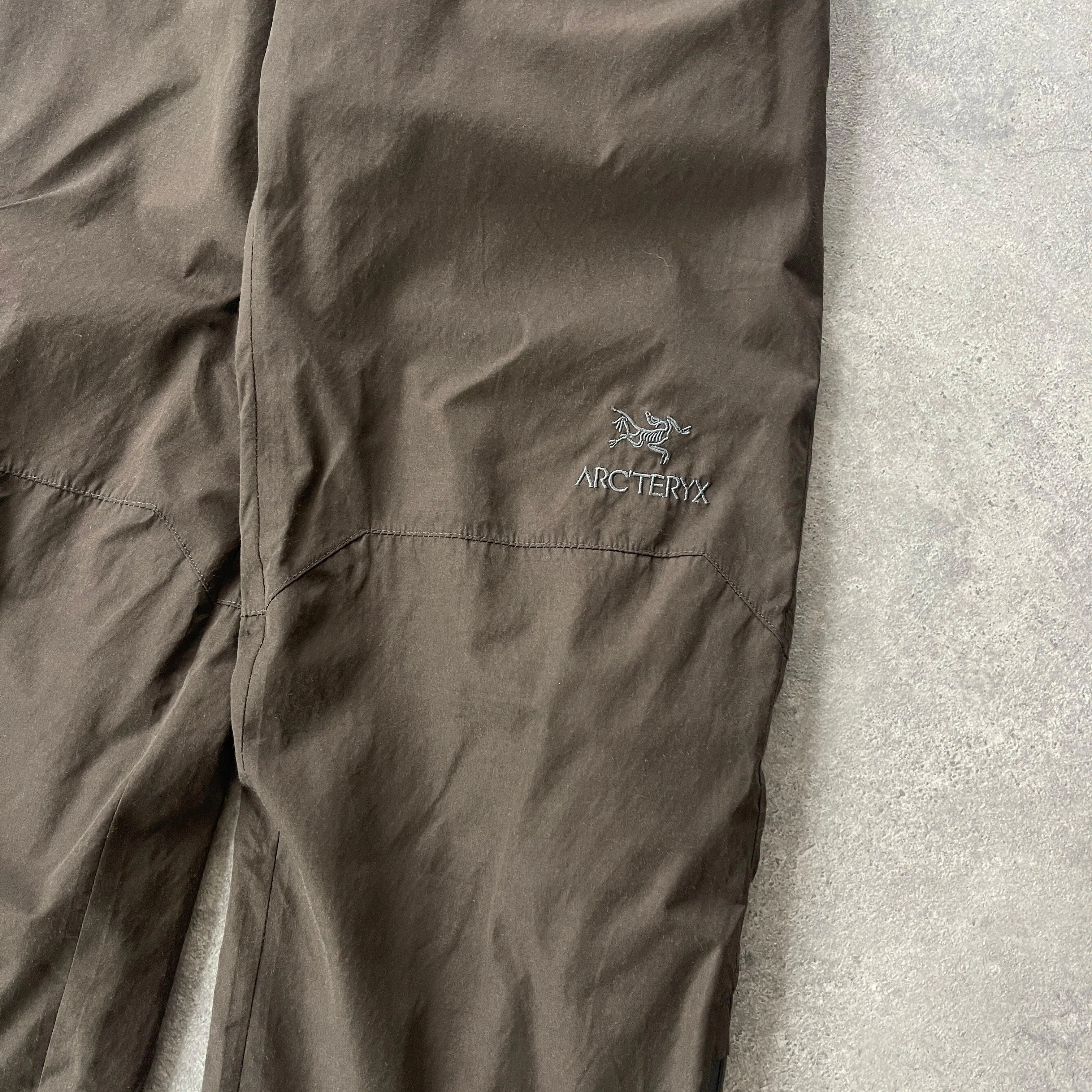 Arc'teryx Rare 2000s Goretex Technical Trousers (Size Small)