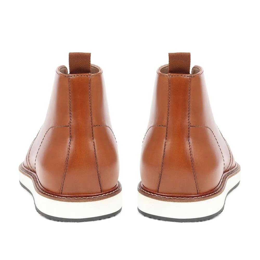 Ezra Leather Chukka Boots - Product Code 324 393