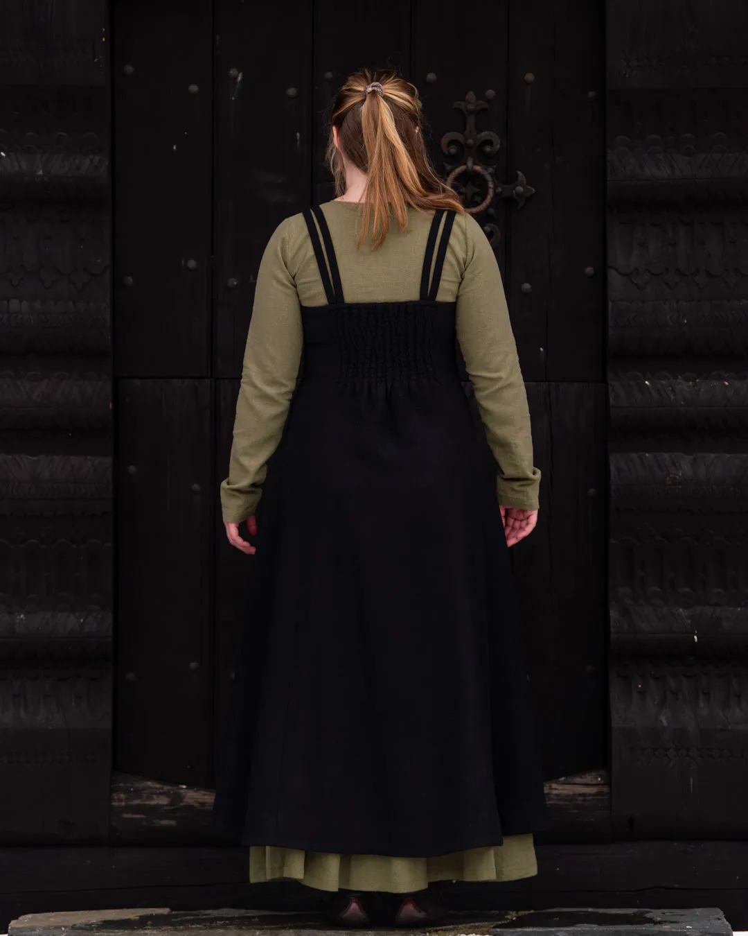 Fryd Viking Apron Dress can be rewritten as Historical Scandinavian Viking Dress.