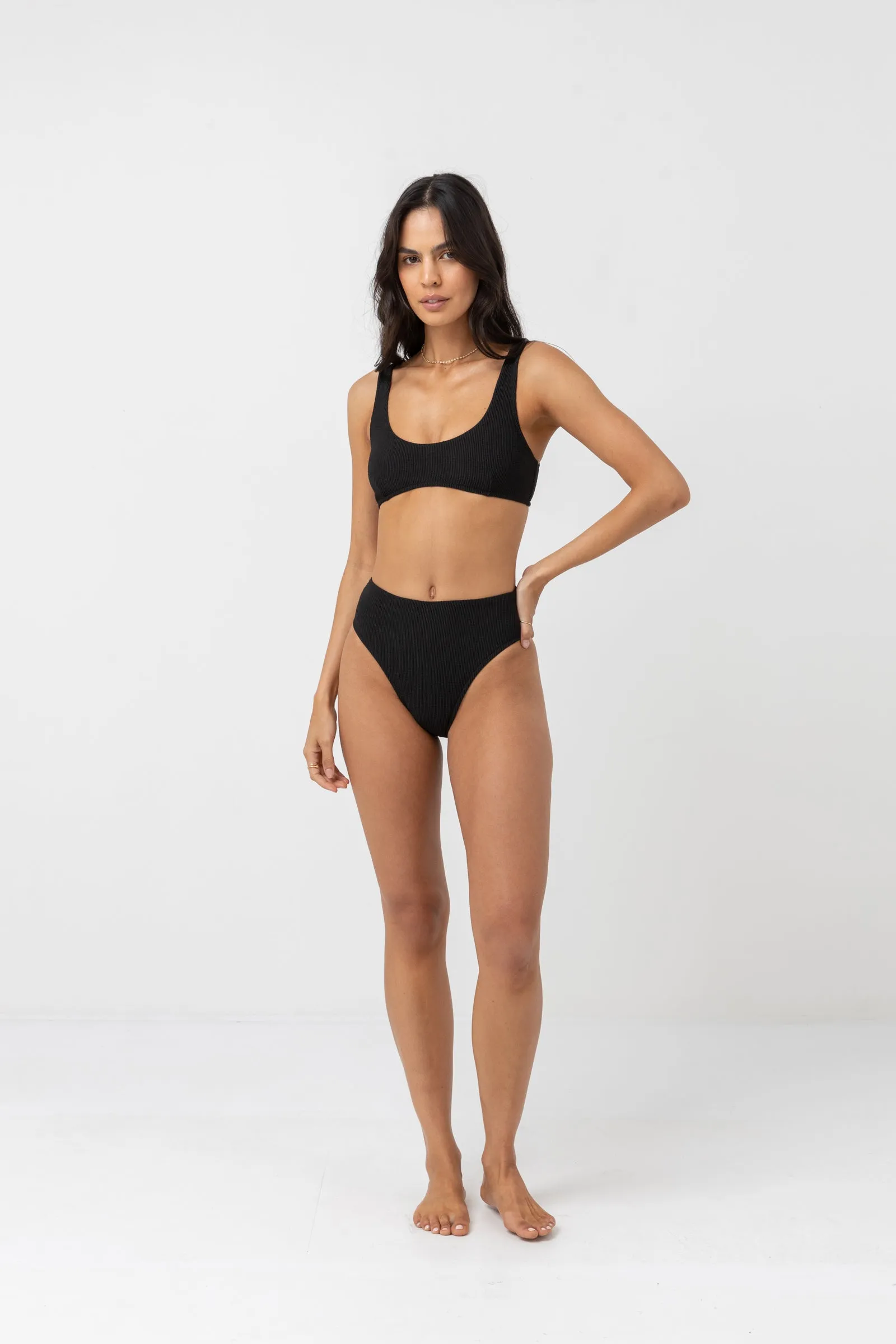 Isla Rib Eco Crop Top Black - Sustainable Fashion Top