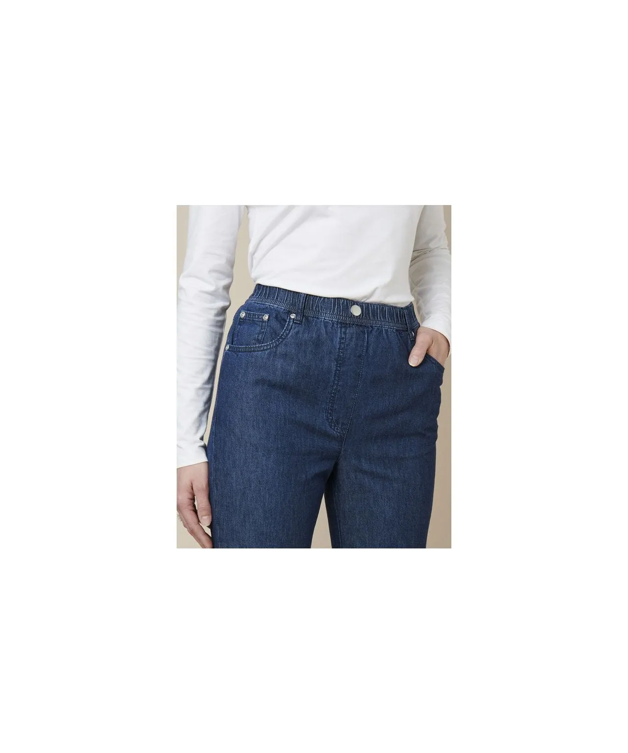 Ladies Pull-On Jeans Trousers