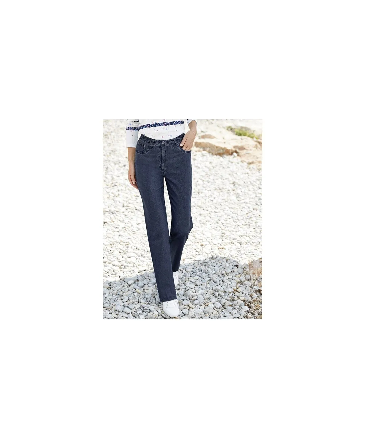 Ladies Pull-On Jeans Trousers