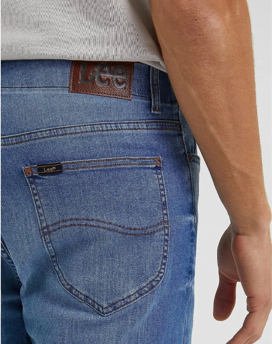 Lee Denim Shorts in MVP Light Extreme Motion Stretch