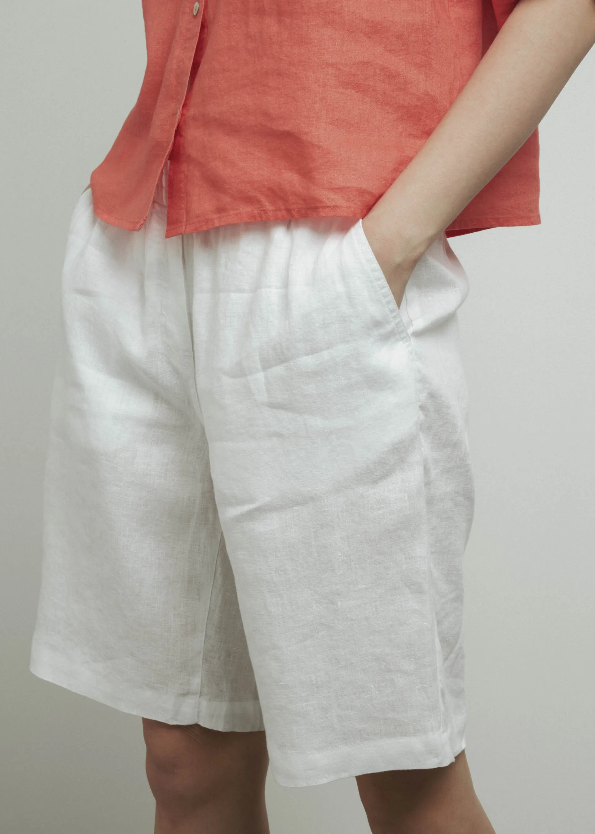 Linen shorts