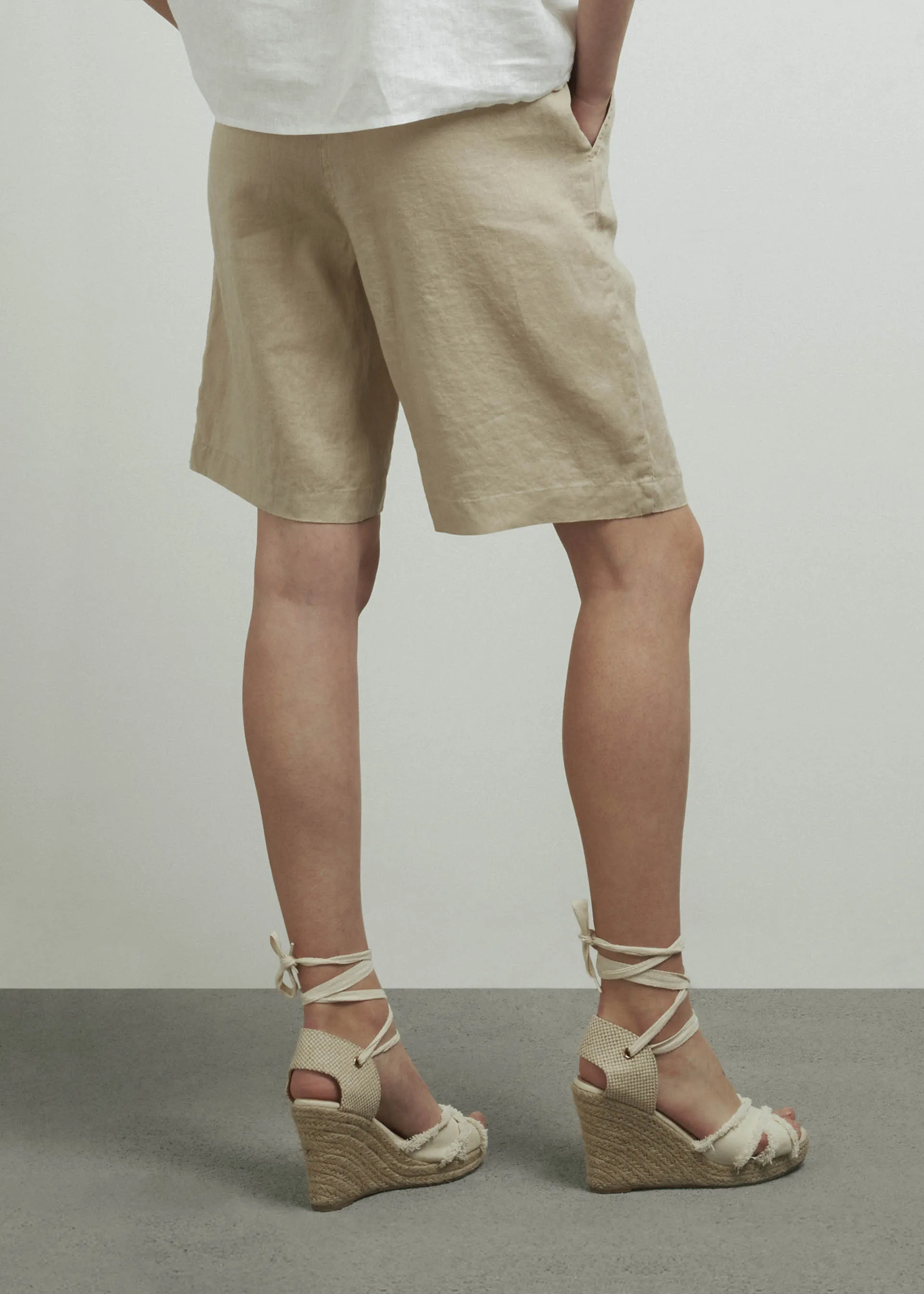 Linen shorts