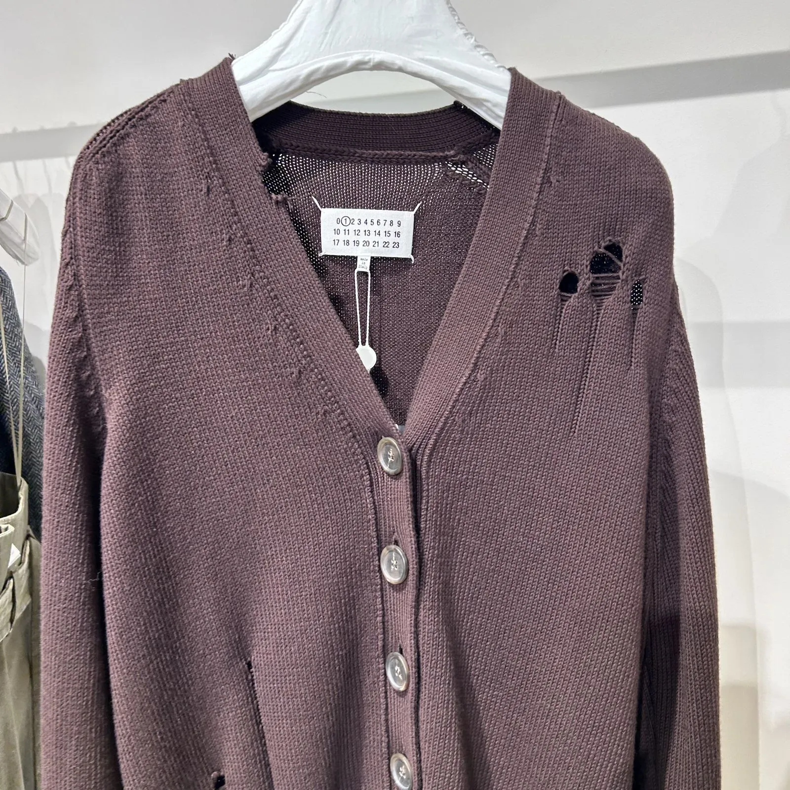 Maison Margiela Outlet Cardigans: Shop Now for Amazing Deals