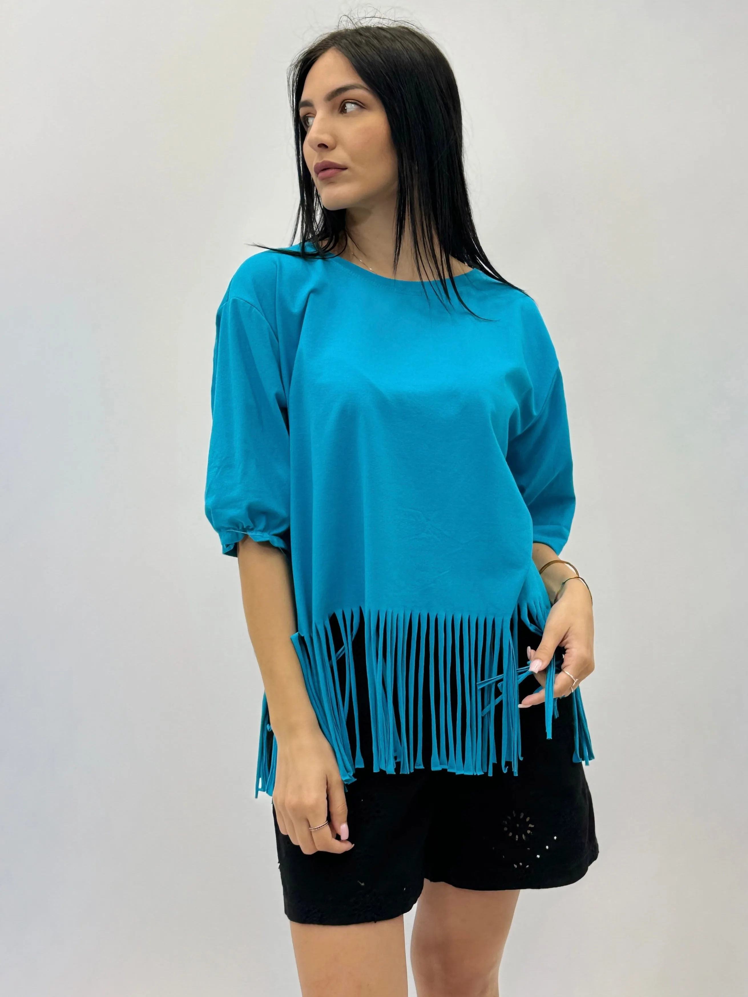 Solid color t-shirt with fringe