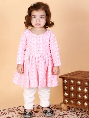 VASTRAMAY SISHU Pink and White Chikankari Kurta Leggings Girl Set