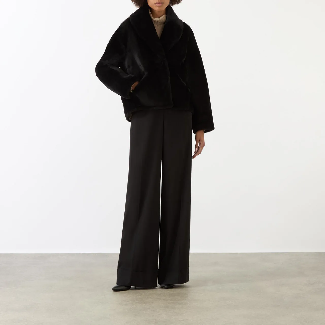 Yves Salomon Shearling Black Coat